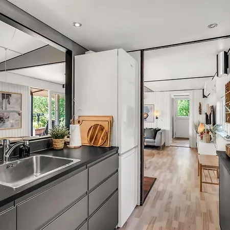 Fatima - 1km From The Sea By Interhome